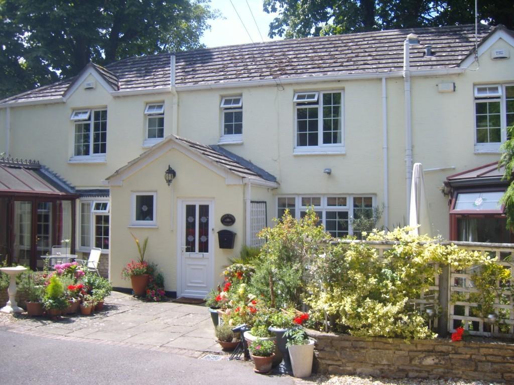 Coach House Cottage Борнмут Экстерьер фото